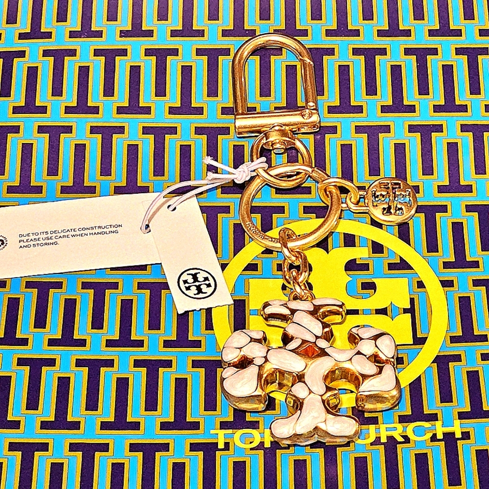 (RARE) TORY BURCH KIRA MOSAIC PEARL 3-D KEY RING (NWT)